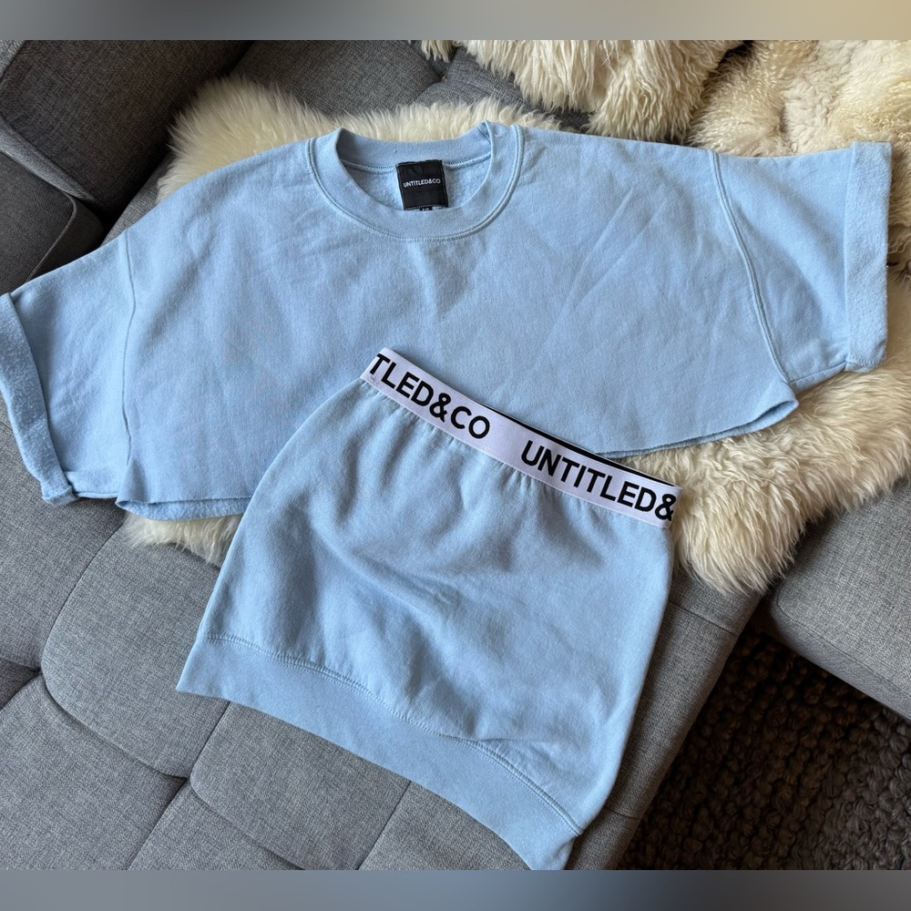 UNTITLED&CO Blue Cropped Sweatshirt and Matching Sweat Skirt - Picture 2 of 2